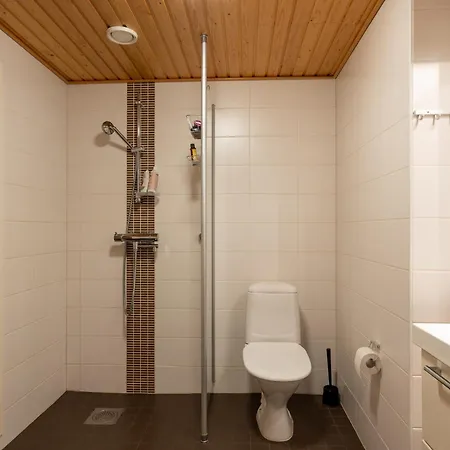 Transit & Sauna Airport Πανσιόν Βάνταα