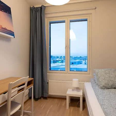 Πανσιόν Transit & Sauna Airport Βάνταα