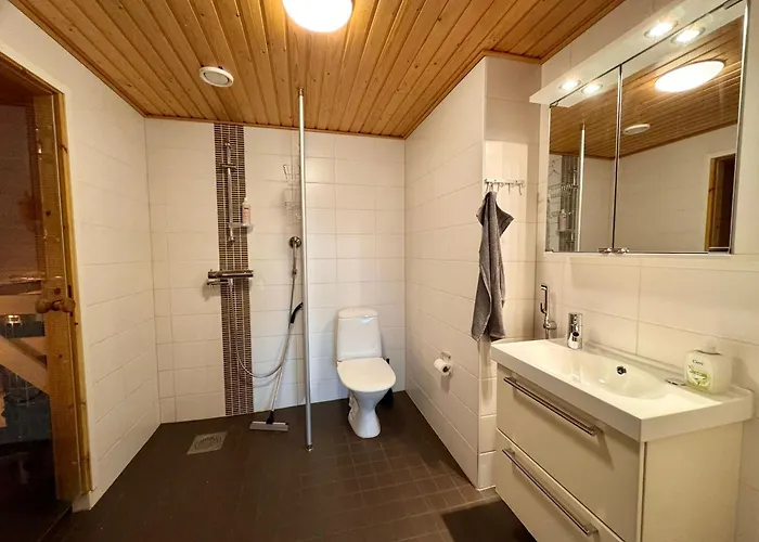 Transit & Sauna Airport *