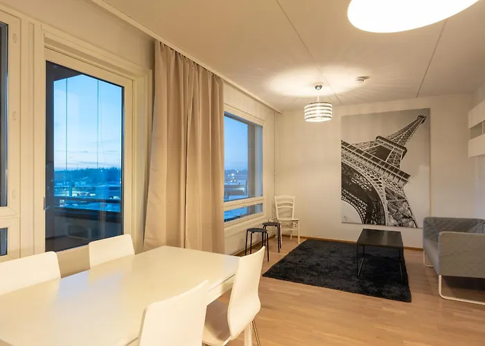 Transit & Sauna Airport فانتا